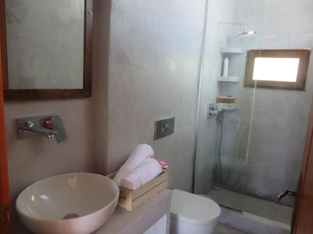 Maravelia Mare Guest House Đảo Sými Ngoại thất bức ảnh