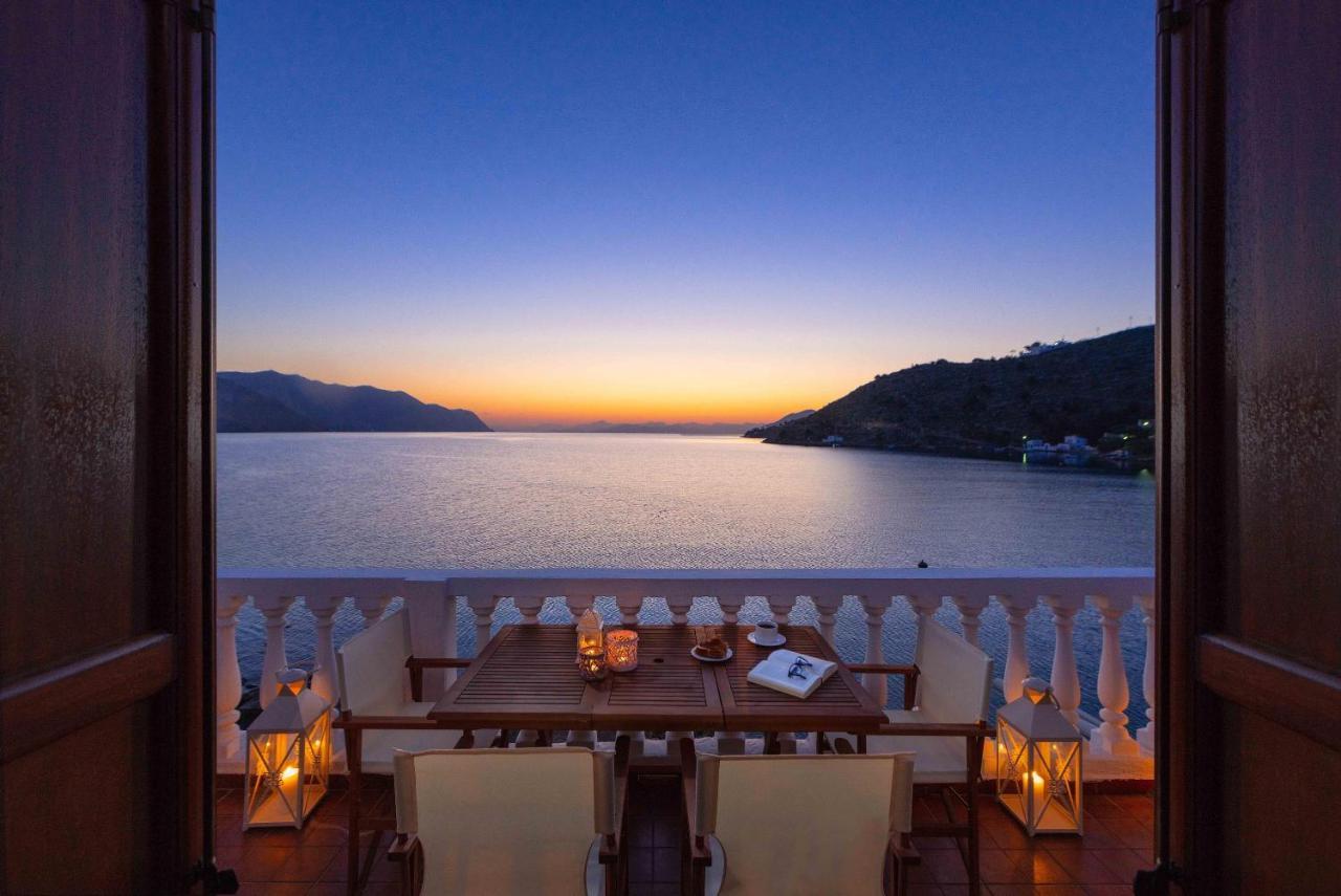 Maravelia Mare Guest House Đảo Sými Ngoại thất bức ảnh