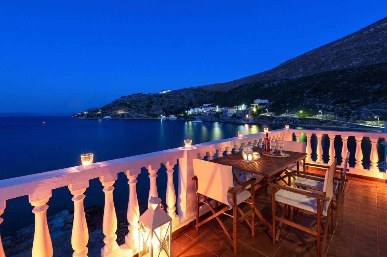 Maravelia Mare Guest House Đảo Sými Ngoại thất bức ảnh